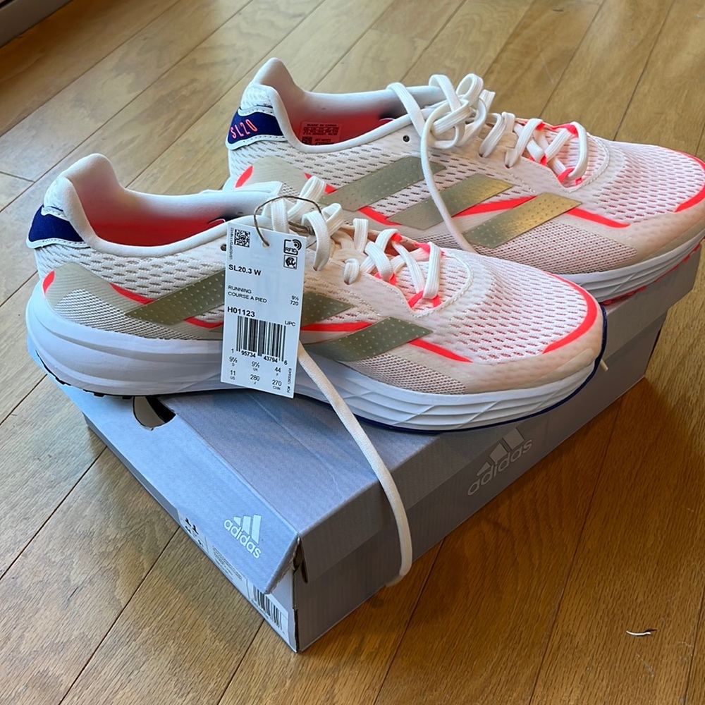 Adidas SL20 Running shoe
